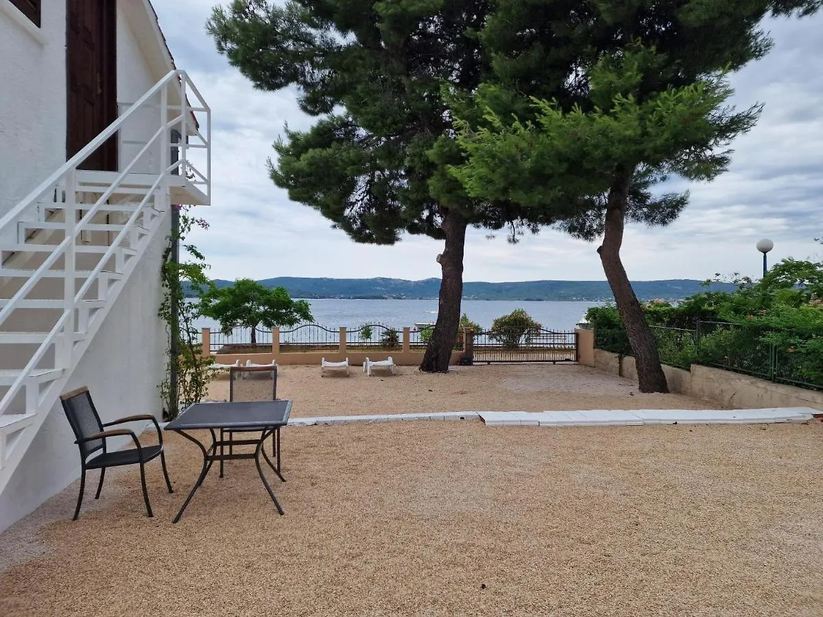 5 Meters From The Sea With Private Beach - 70M2 Colibri Sunset Apartments Sveti Petar